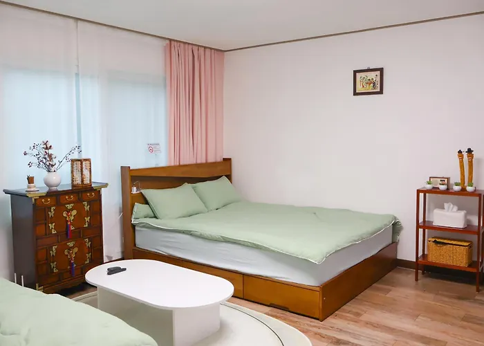 公寓 Jb Stay#hongdae & Sinchon 10min#double *